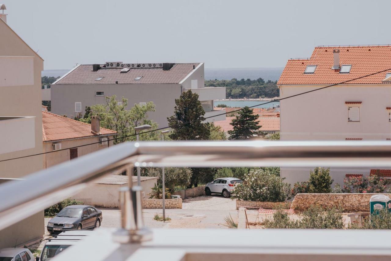 Apartments Pool Villa Aldura Novalja Buitenkant foto